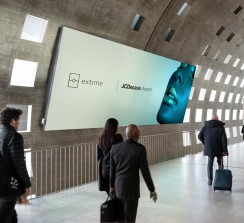 El nuevo tejido será utilizado en los espacios Extime de JCDecaux en diferentes aeropuertos franceses.