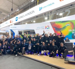 El equipo de profesionales de Konica Minolta presente en Graphispag.