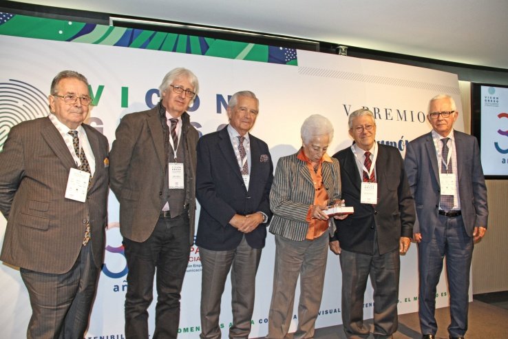 Homenaje a los fundadores de la asociación en la celebración de su 30 aniversario.