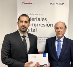 Josep M. Serra, director comercial de Spandex Polynorma, y Joan Rof, director general de Armtex.