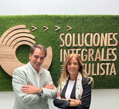 Manuel López y Ana Mena, los fundadores de la empresa, que inició su andadura con muy pocos recursos y que ahora se ha convertido en una referente en nuestro país. 