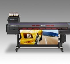 Mimaki anuncia el lanzamiento de los nuevos equipos UCJV300-160 y UCJV150-160 con secado UV por leds.