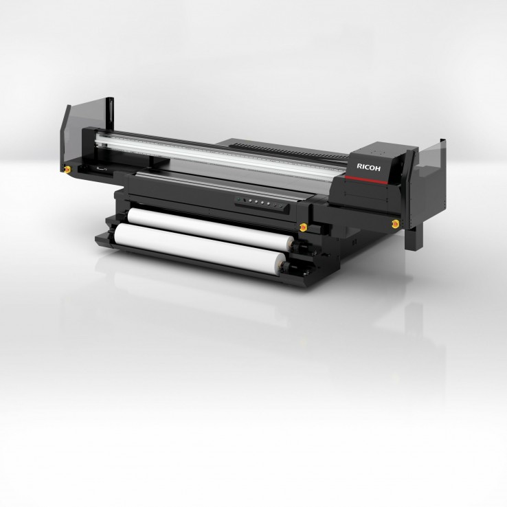  La impresora de mesa plana UV Ricoh Pro TF6251 plus roll to roll se mostrará en FESPA por primera vez en Europa.