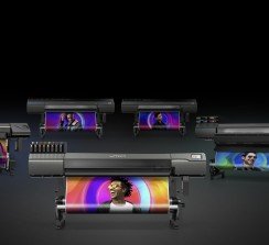 Con los nuevos equipos de impresión y corte UV y la impresora de tinta de resina base agua, la gama TrueVIS se amplía a un total de 10 opciones.