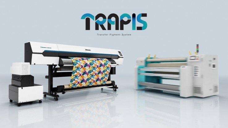 TRAPIS ofrece un proceso sencillo y ecológico, compuesto por una impresora de inyección de tinta y una calandra.