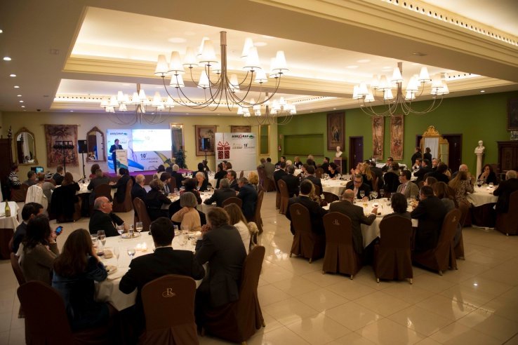 Cena en el Restaurante Robles Aljarafe de Sevilla.