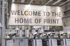 Bajo el lema “Home of Print”, los interesados pueden obtener información tecnológica neutral sobre todas las tecnologías y soluciones modernas de HEIDELBERG en Wiesloch-Walldorf.