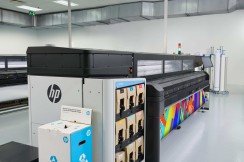 La nueva serie HP Latex FS escalable está diseñada para crecer junto con las expectativas de los clientes y aprovechar nuevas oportunidades de negocio. 