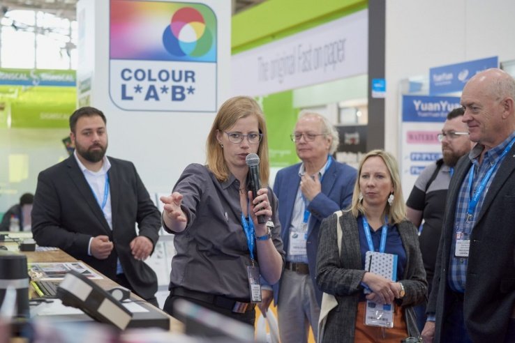 Más de 900 profesionales participaron en las visitas de Colour L*A*B*.