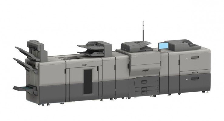 La impresora en color Ricoh Pro C5300 con alimentación a hojas facilita la agilidad operativa con flexibilidad de producción.