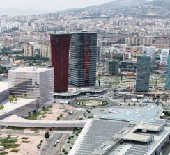 En Gran Via, un paso elevado enlazará el pabellón 1 y el hall Europa con un nuevo edificio.