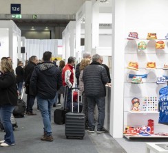 La feria cuenta con el apoyo de las asociaciones AIMFAP y FYVAR.