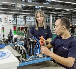 En septiembre, 125 jóvenes empiezan su formación o programa de estudios duales en HEIDELBERG.