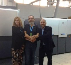 Eva Alcácer, Joaquín Truyol y Josep Isart, durante el evento.