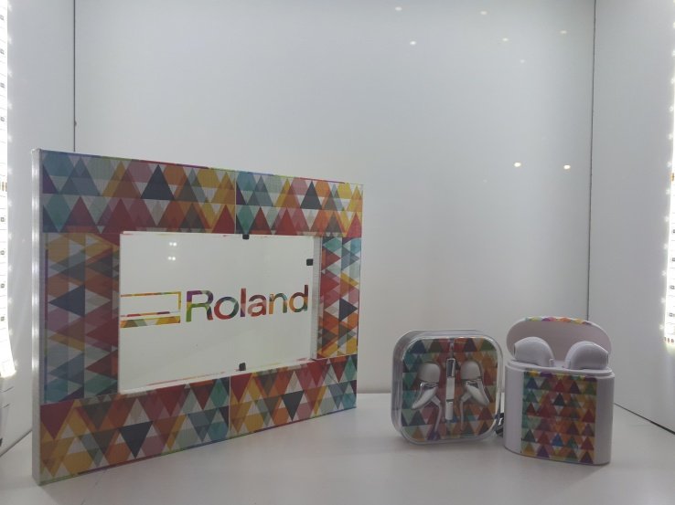 En su stand, Roland mostrará una gran variedad de artículos personalizados con su tecnología.