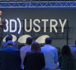 Jaume Homs, Iberia 3D Printing Sales Manager en HP, durante su presentación en el In(3D)ustry.