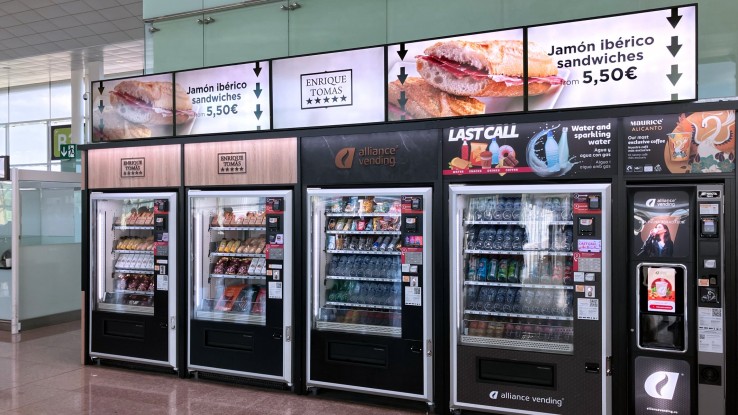 La compañía confía en el multipremiado software de digital signage para su nuevo modelo de máquinas vending.