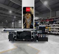 La impresora textil industrial Tiger600-1800TS hará su debut en una feria francesa.