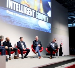 "Crecimiento Inteligente", el lema del evento, celebrado en el Customer Experience Center de Poing, en Alemania.