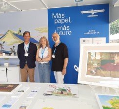 Además de participar en diferentes iniciativas, la compañía recibió a los visitantes en su stand bajo el lema “Más papel, más futuro”.