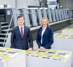 Dr. Ludwin Monz, CEO de HEIDELBERG, y Tania von der Goltz, CFO, presentan el balance y la estrategia de la empresa.